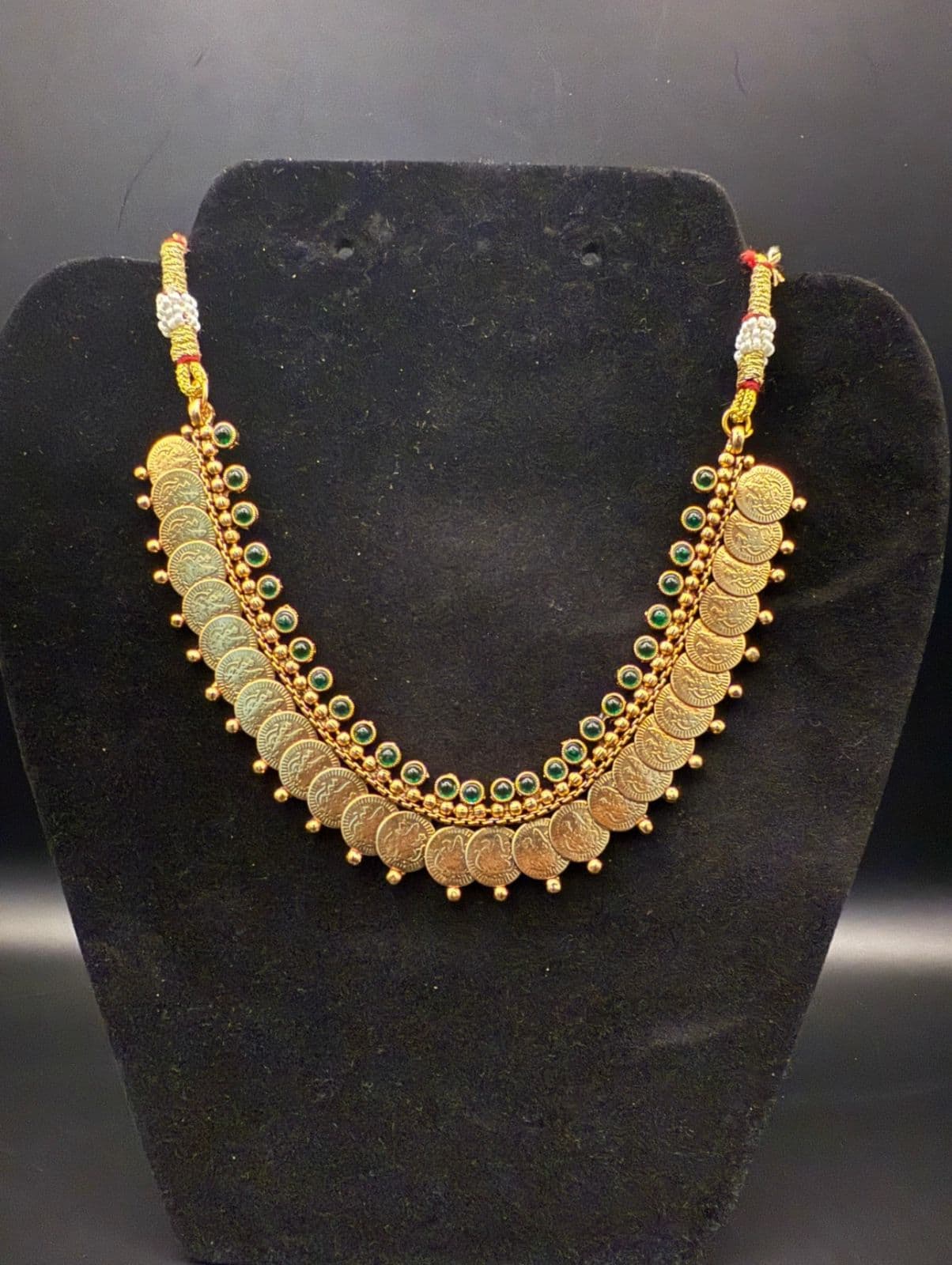 Green stone Kaashi Mala